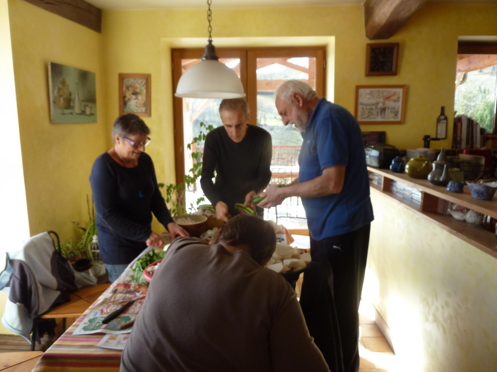 En cuisine : préparation du couscous